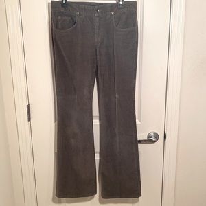 Banana Republic (Factory) Boot Cut Corduroy Pants, olive green, size 6